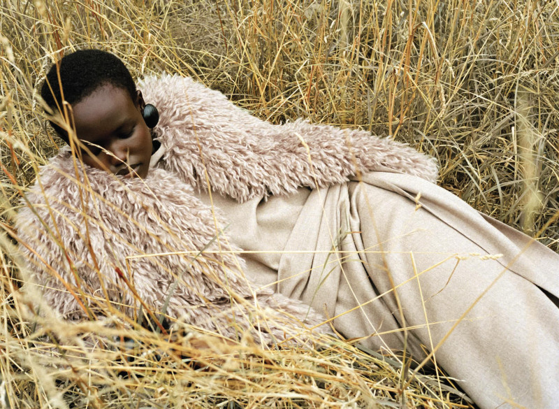 Yar Aguer featured in Memorie Stratificate., October 2025