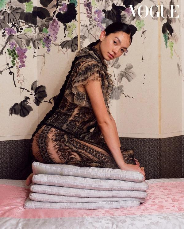 So Ra Choi featured in When To Wear Autumn, October 2025