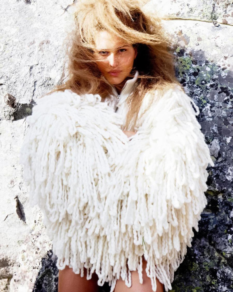 Angelina Kendall featured in Slowing Down, October 2025