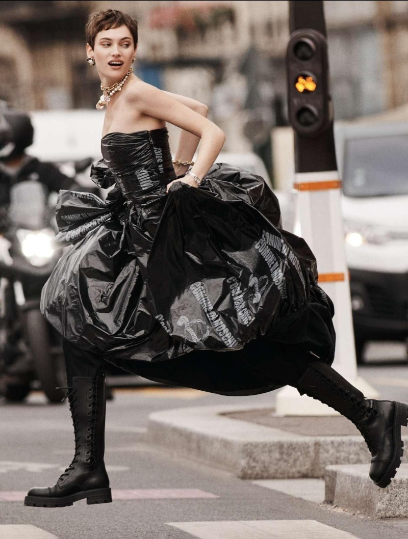 Greta Elisa Hofer featured in Greta Hofer, September 2025