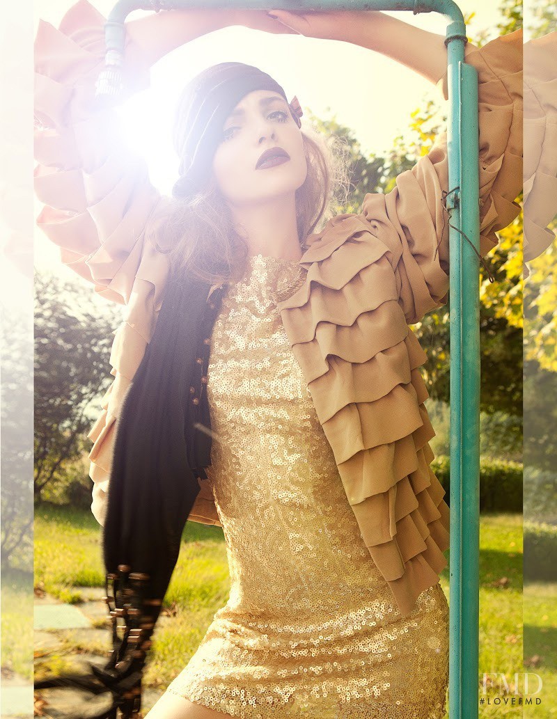 Paulina Panas featured in Meet me at the motel, December 2012