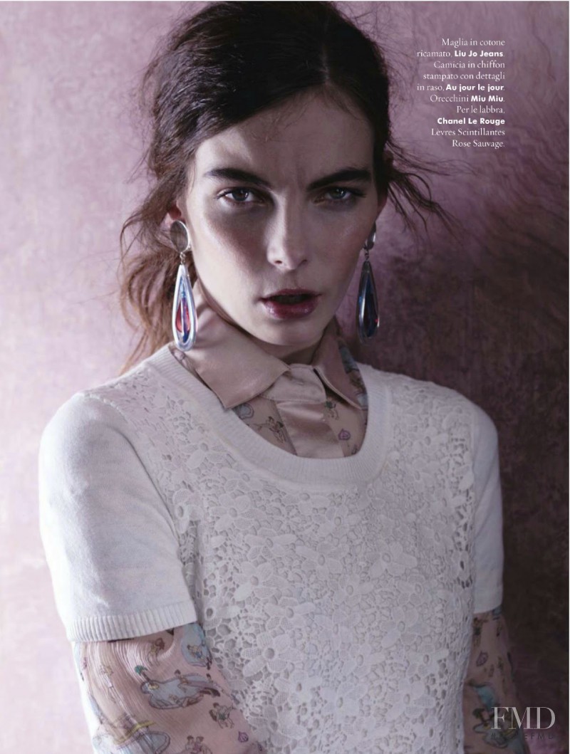 Hannah Noble featured in Romantiche Trasparenze, June 2013