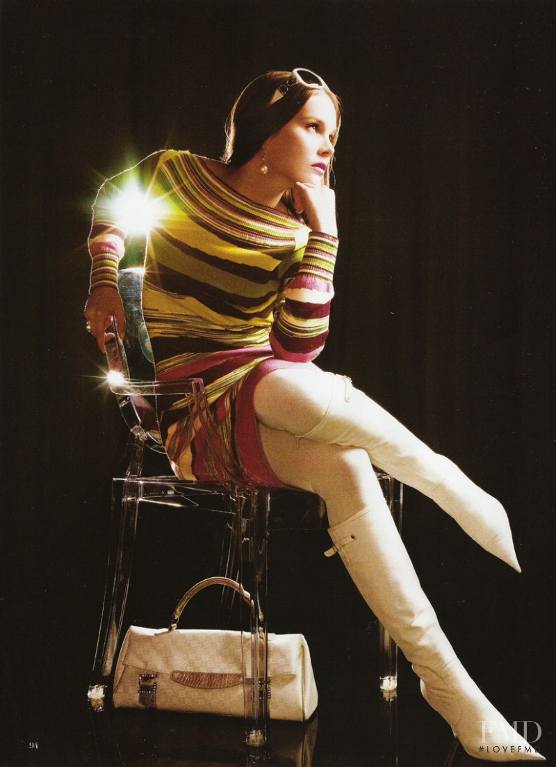 Julia Valimaki featured in Grace Your Style, January 2007