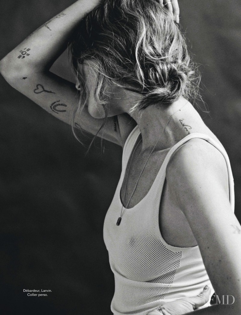 Erin Wasson featured in Le Top Taille Dans Le Rock, August 2013