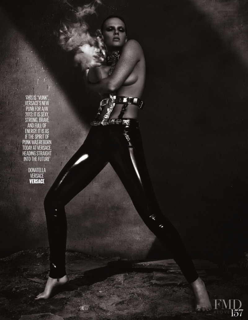 Anne Vyalitsyna featured in Anne Vyalitsyna, August 2013