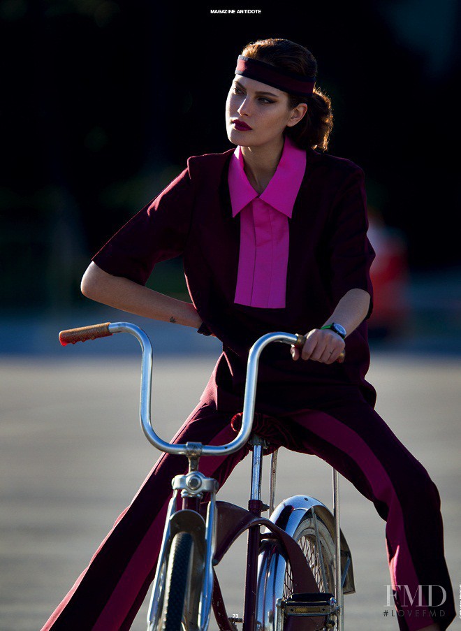 Catherine McNeil featured in Street Style, March 2013