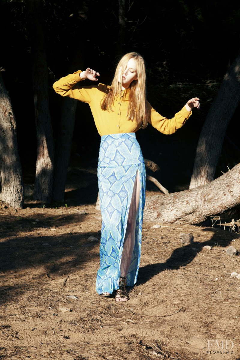 Margarita Pugovka featured in Nous Somme Vallées, June 2013