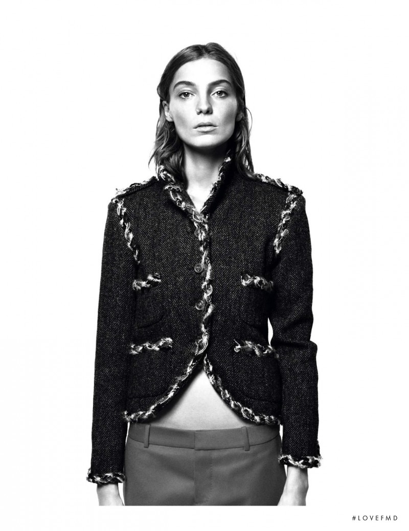 Daria Werbowy featured in Londres En Majesté, August 2013