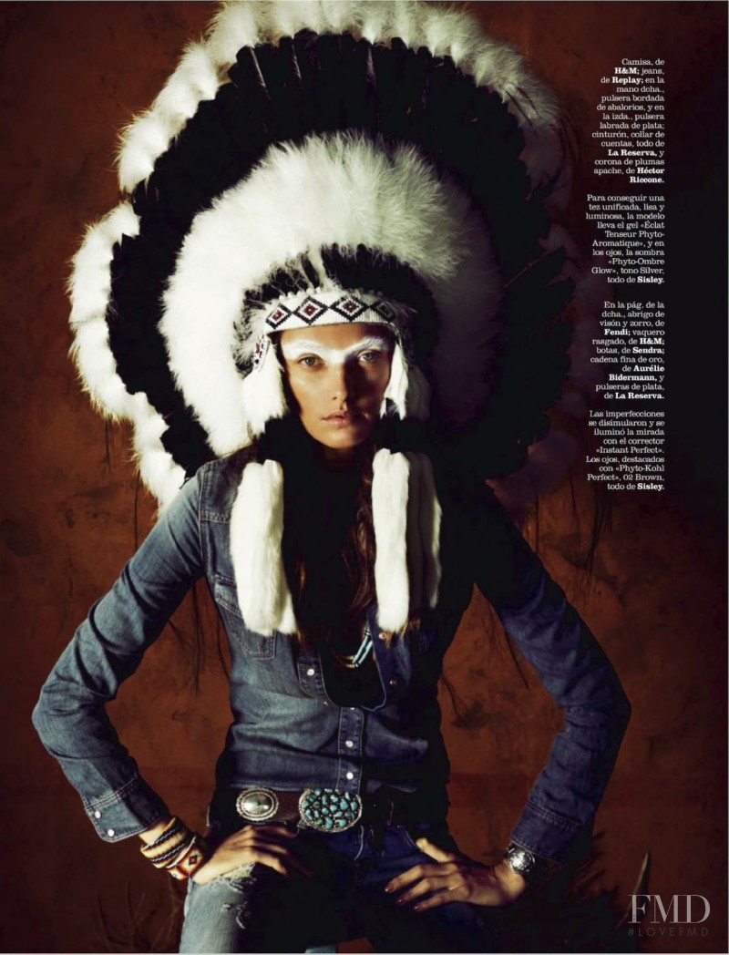 Alina Baikova featured in Sioux, August 2013