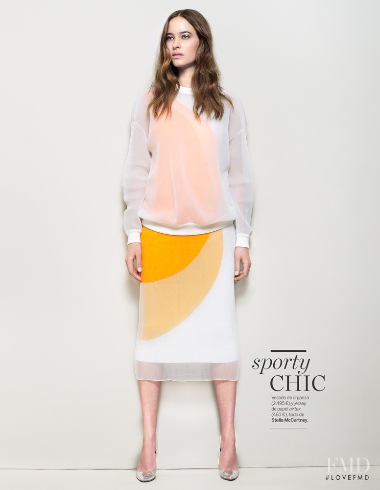 Vanessa Hegelmaier featured in Moda & Belleza, March 2013