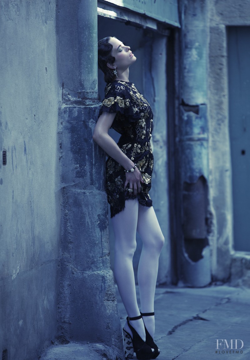 Vanessa Hegelmaier featured in China girl, September 2012
