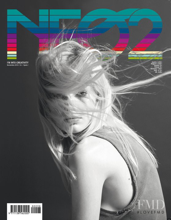  featured on the Neo2 cover from November 2010