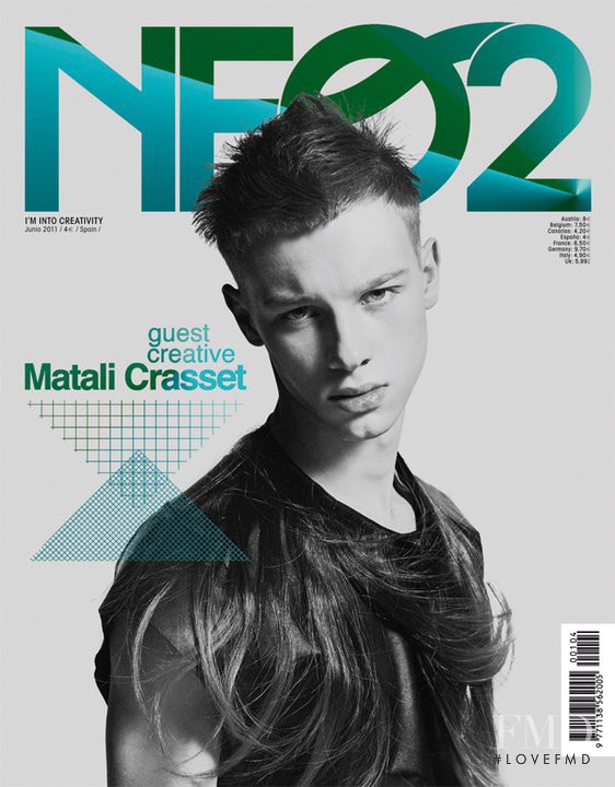 Arthur Olecki  featured on the Neo2 cover from June 2011