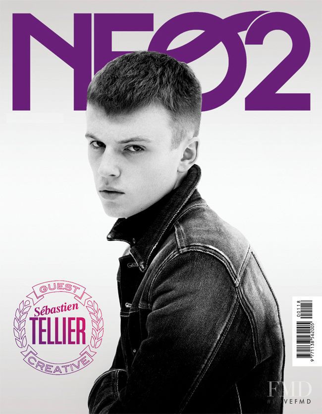 Jake Shortall featured on the Neo2 cover from November 2012