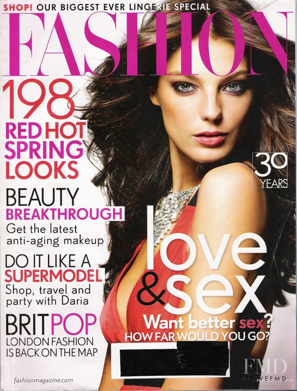 Daria Werbowy featured on the Fashion cover from February 2007