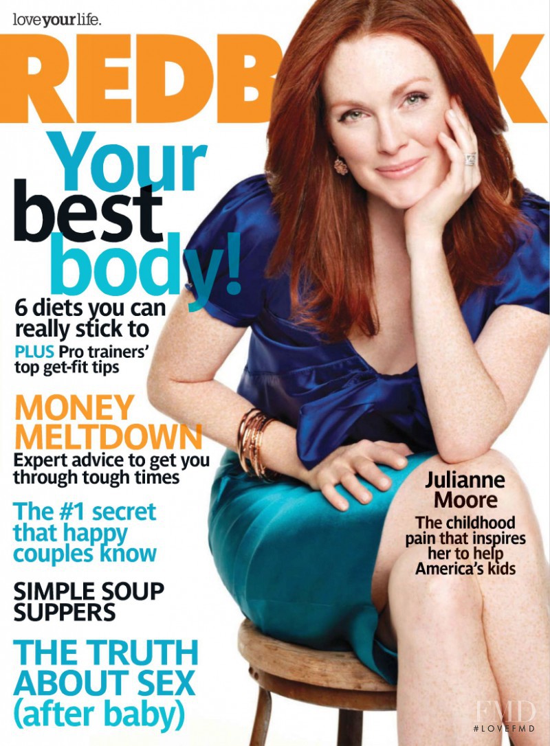 Julianne Moore featured on the Redbook cover from February 2009