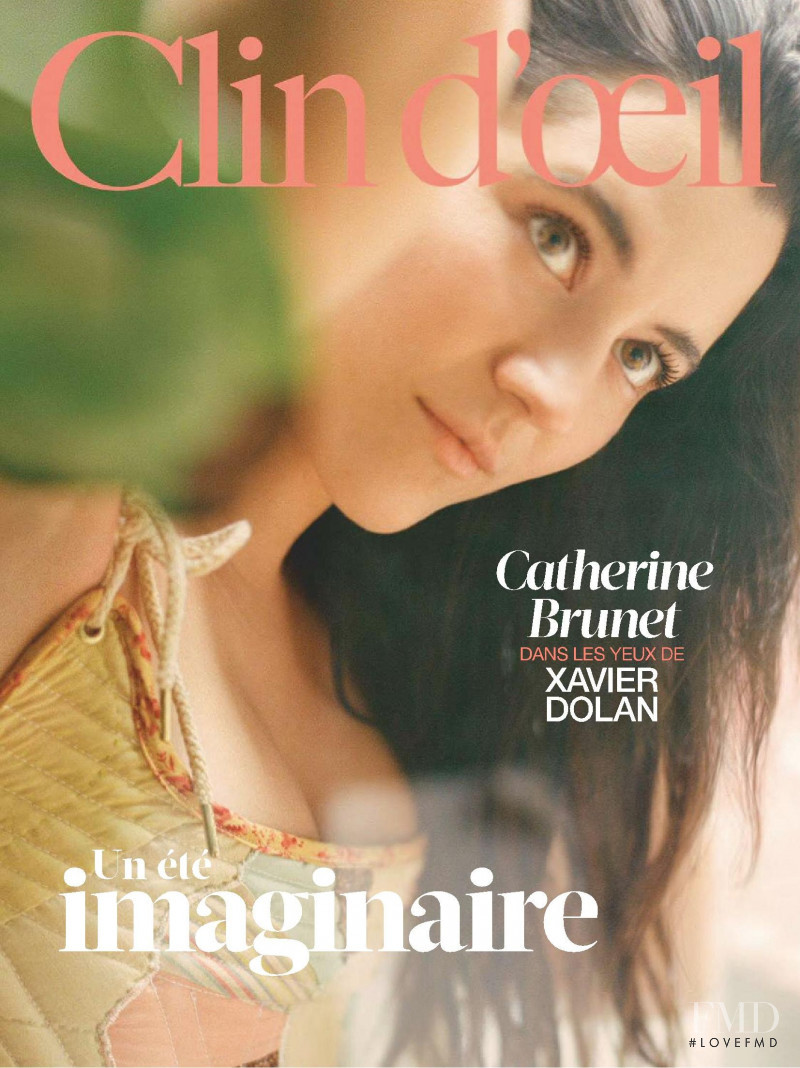 Catherine Brunet featured on the Clin d\'oeil cover from June 2020