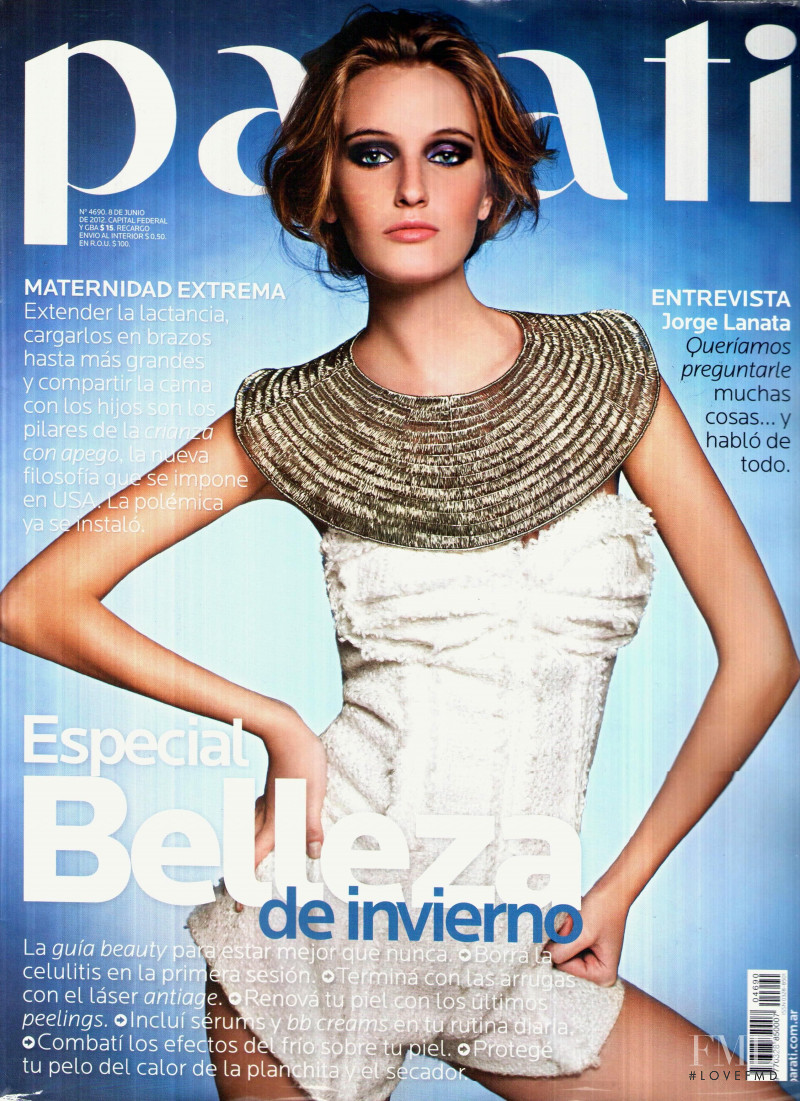  featured on the Para Ti cover from June 2012