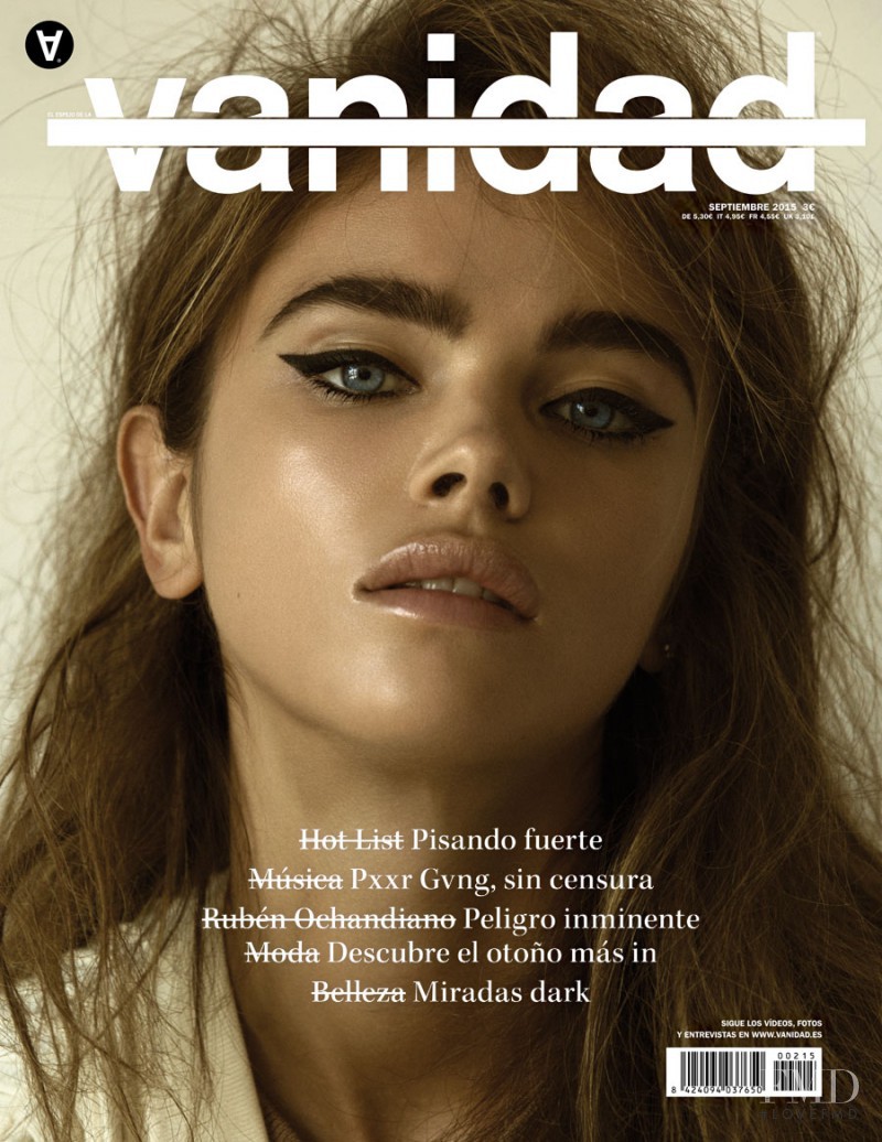 Jena Goldsack featured on the vanidad cover from September 2015