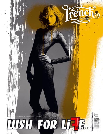  featured on the French Revue De Modes cover from September 2005