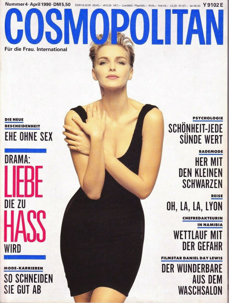 Simonetta Gianfelici featured on the Cosmopolitan Germany cover from April 1990