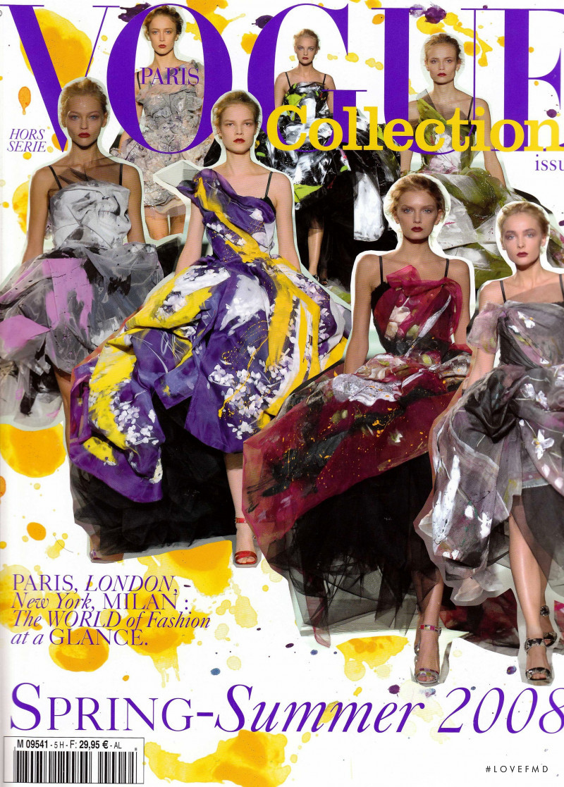 Raquel Zimmermann, Caroline Trentini, Natasha Poly, Lily Donaldson, Sasha Pivovarova, Snejana Onopka featured on the Vogue Collections Paris cover from September 2007