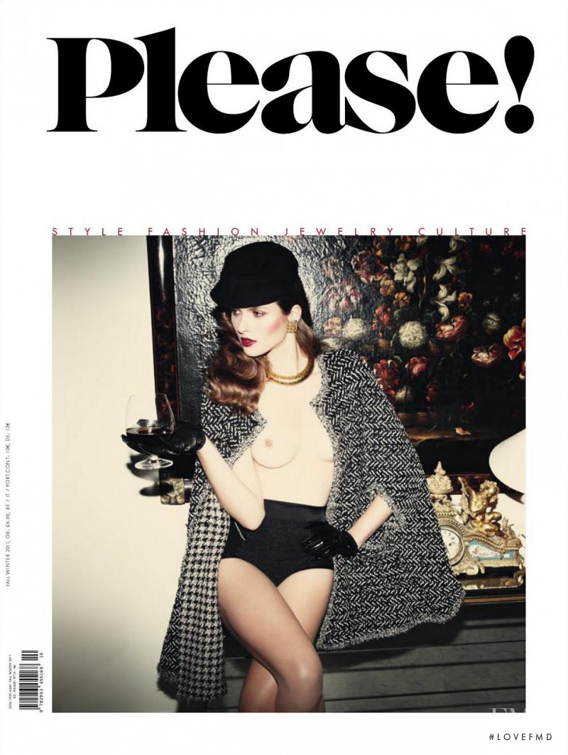 Simone Doreleijers featured on the Please! cover from September 2011
