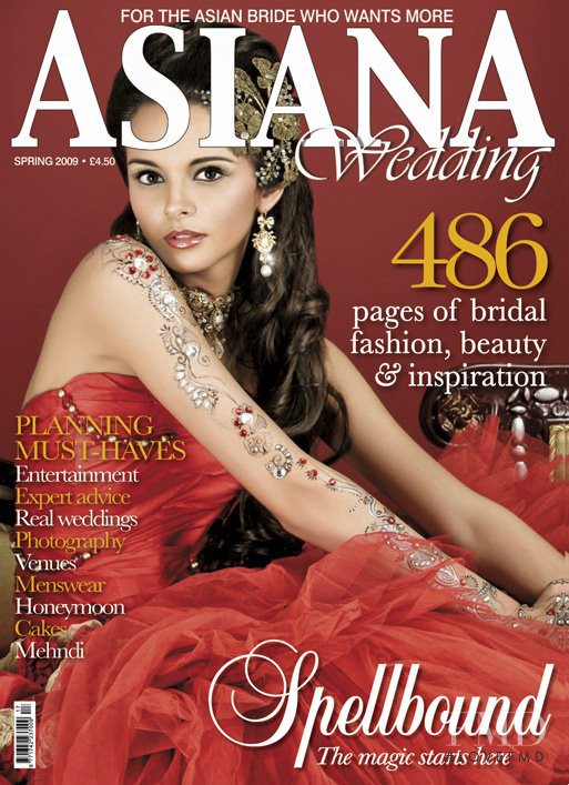 Sarah Driver featured on the Asiana Wedding cover from March 2009