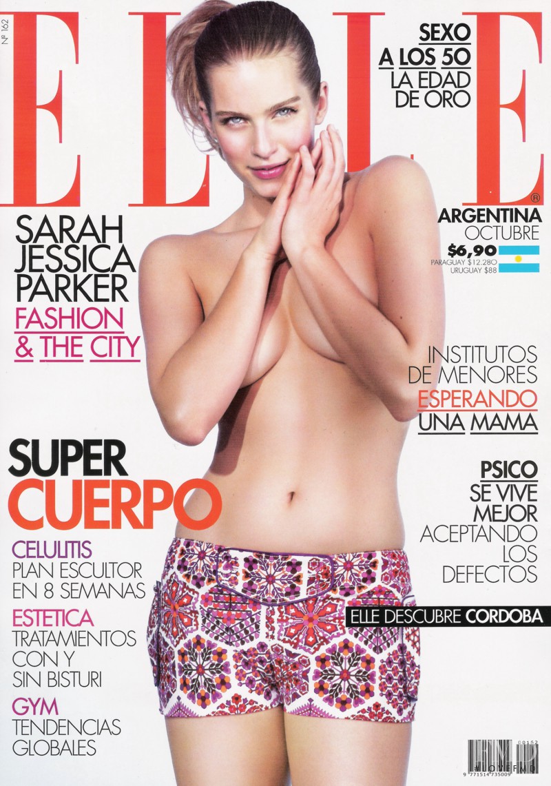 Karin Andersson featured on the Elle Argentina cover from October 2007