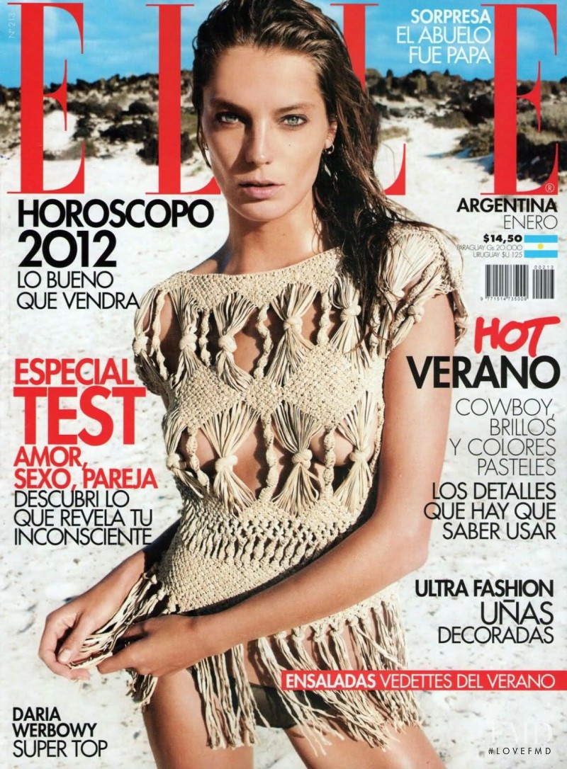 Daria Werbowy featured on the Elle Argentina cover from January 2012