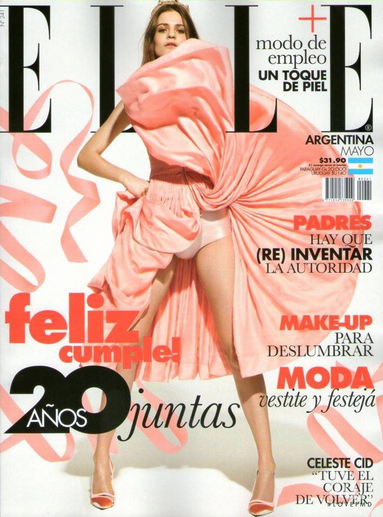 Rijntje van Wijk featured on the Elle Argentina cover from May 2014