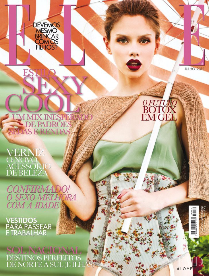 Lien Vieira featured on the Elle Portugal cover from July 2012