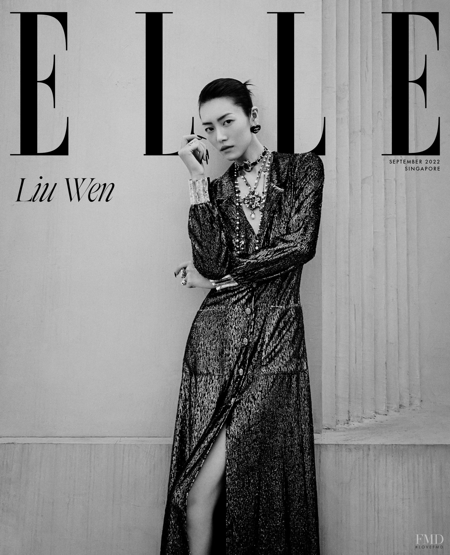 Cover of Elle Singapore with Liu Wen, September 2022 (ID:65092 ...