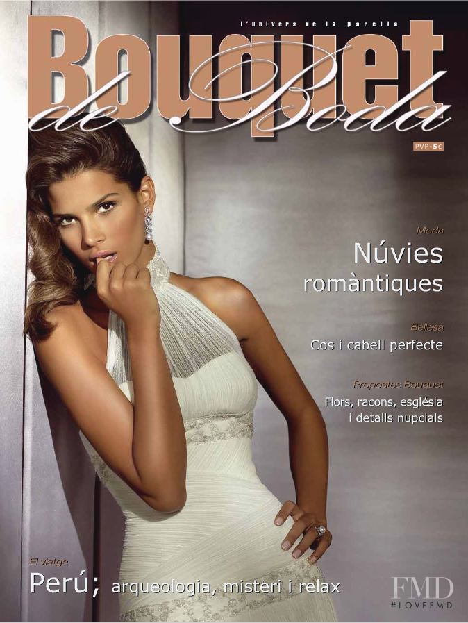  featured on the Bouquet de Boda cover from April 2008