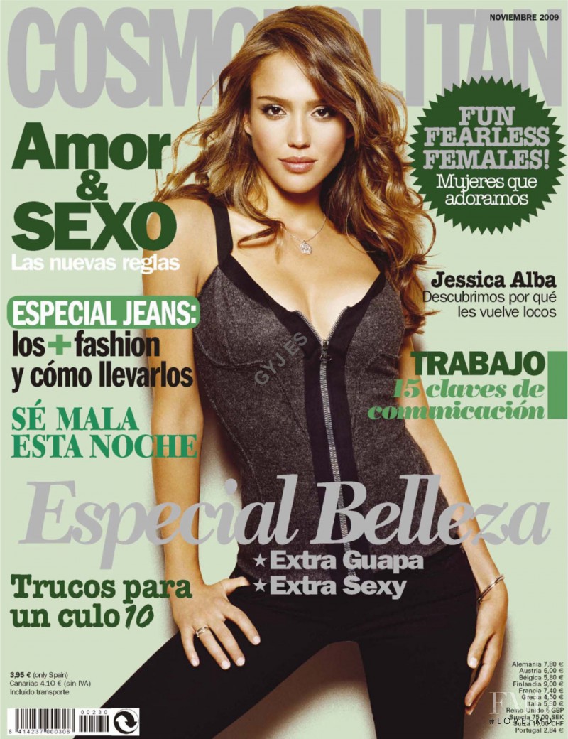 Jessica Alba featured on the Cosmopolitan Spain cover from November 2009