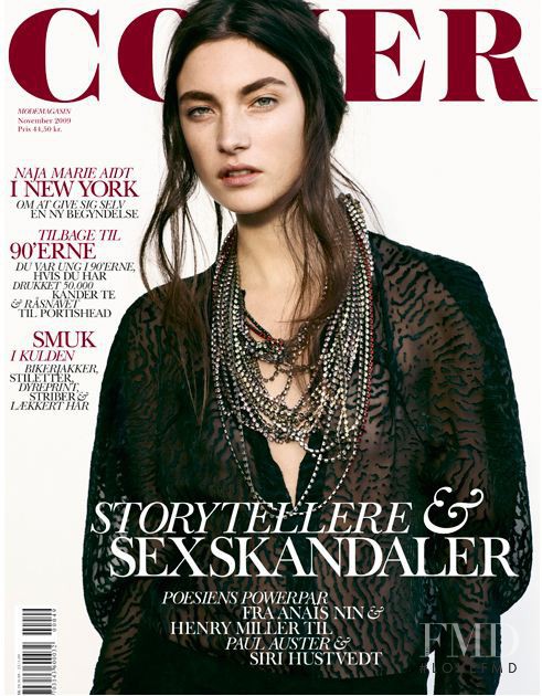 Jacquelyn Jablonski featured on the Cover cover from November 2009