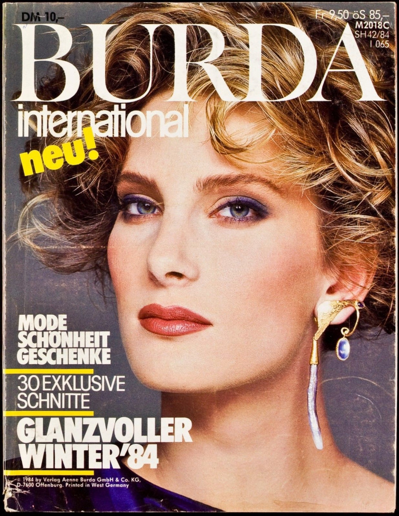 Simonetta Gianfelici featured on the Burda Modemagazine cover from January 1984
