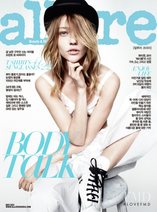 Sasha Pivovarova featured on the Allure Korea cover from May 2011