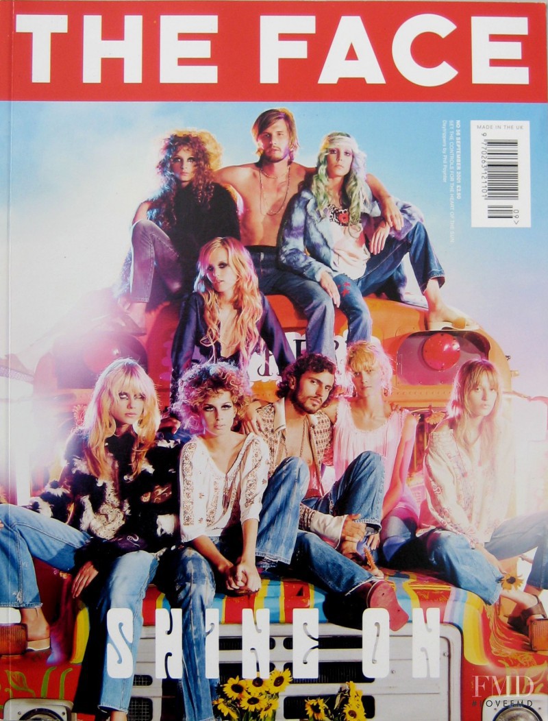 Karen Elson, Ana Claudia Michels, Liisa Winkler, Roos Van Bosstraeten, Mariana Weickert, An Oost, Valerie Sipp featured on the The Face cover from September 2001