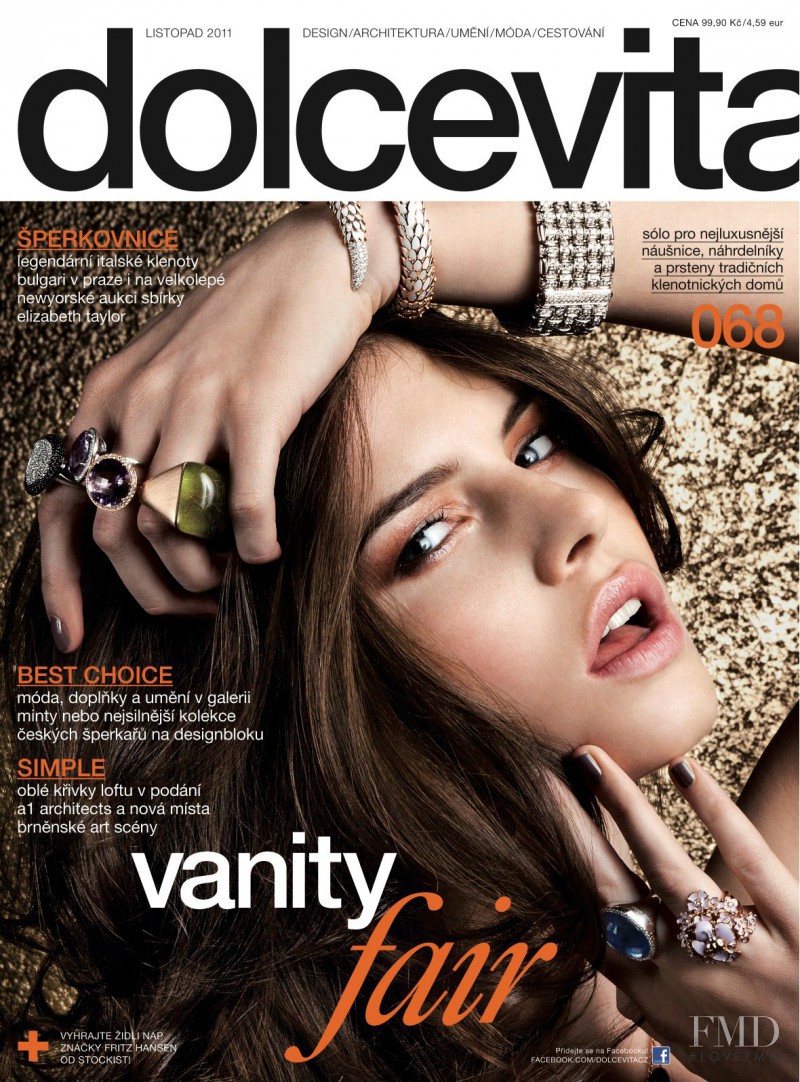 Mariana Klangova featured on the dolcevita* cover from November 2011