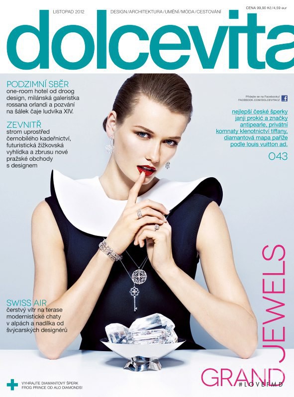 Katerina Netolicka featured on the dolcevita* cover from November 2012