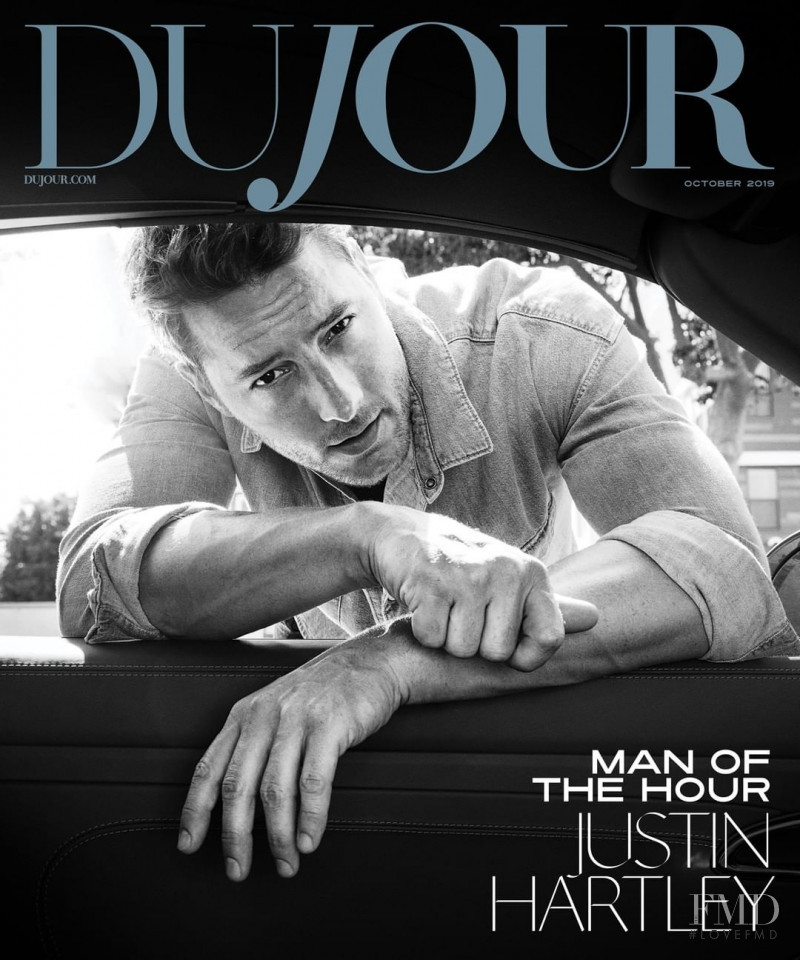 Justin Hartley featured on the DuJour cover from October 2019