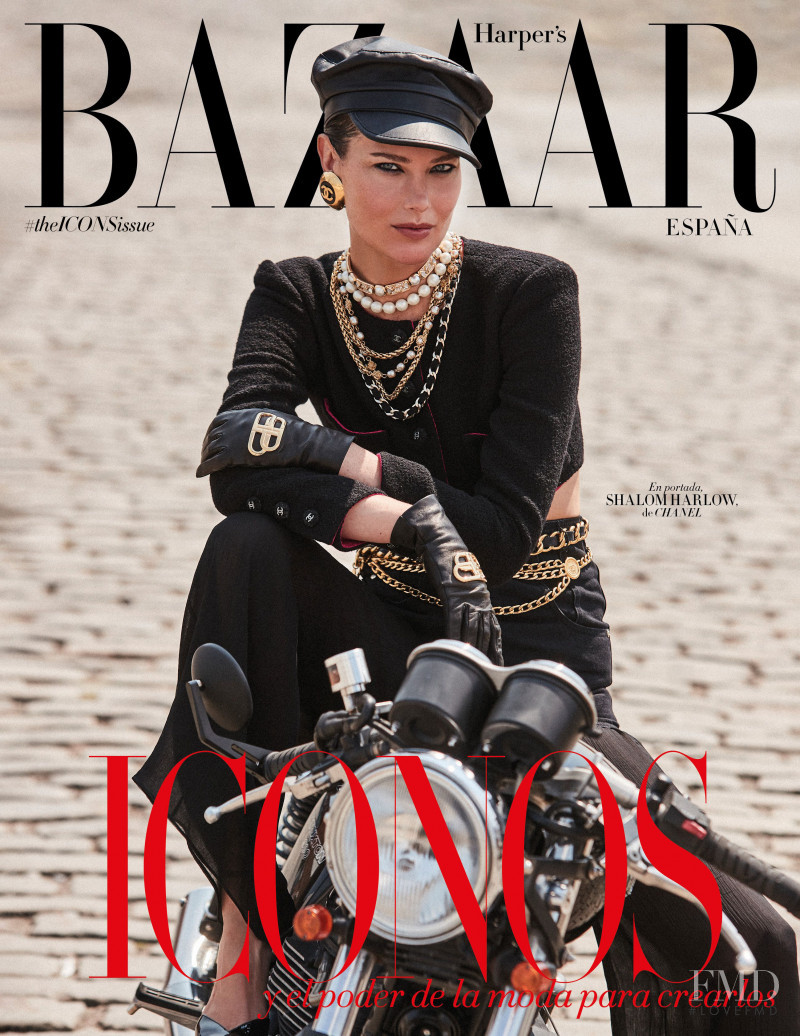 Shalom Harlow featured on the Harper\'s Bazaar Spain cover from September 2021