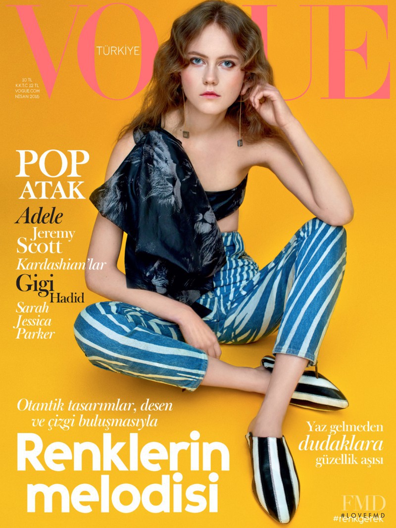 Julie Hoomans featured on the Vogue Turkey cover from April 2016
