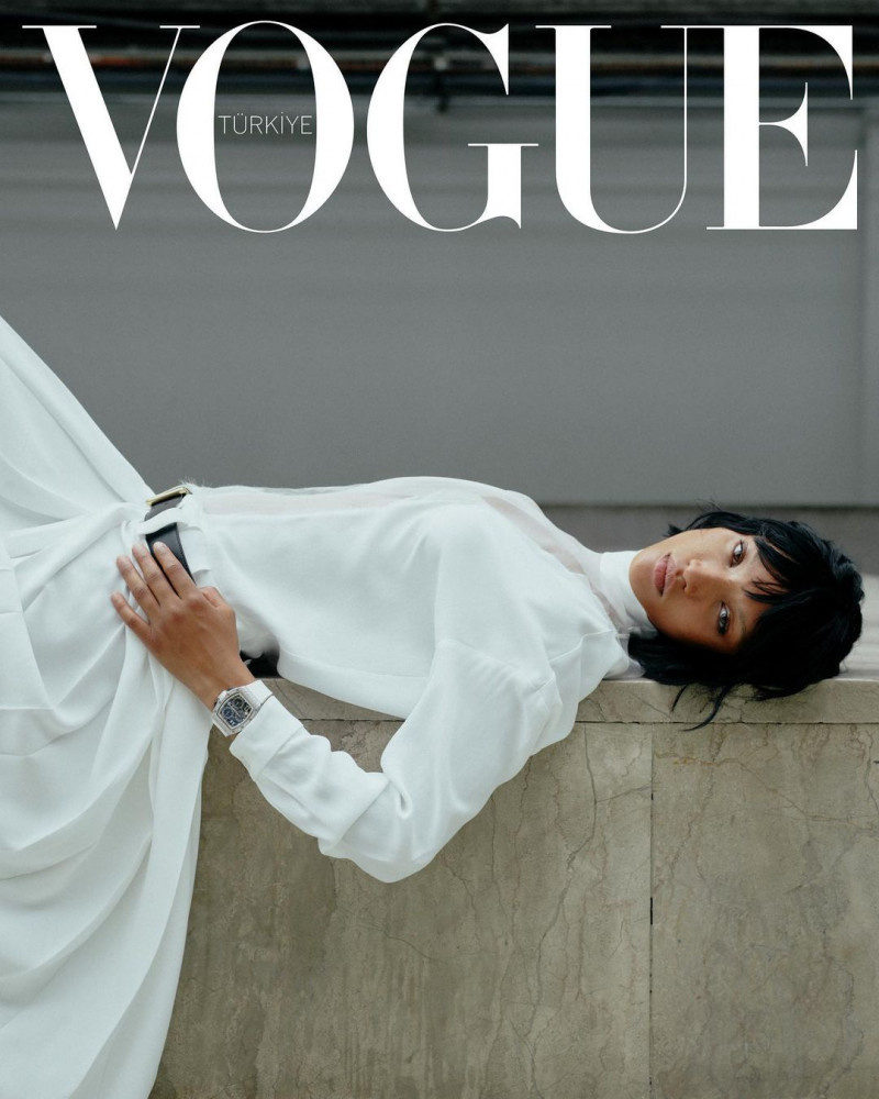 Georgia Palmer featured on the Vogue Turkey cover from September 2022