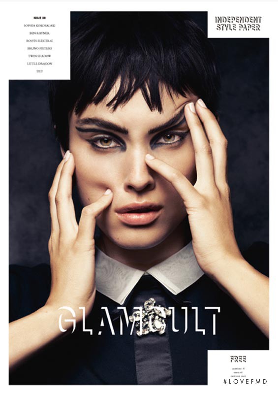 Mandy de Wolff featured on the Glamcult cover from October 2011