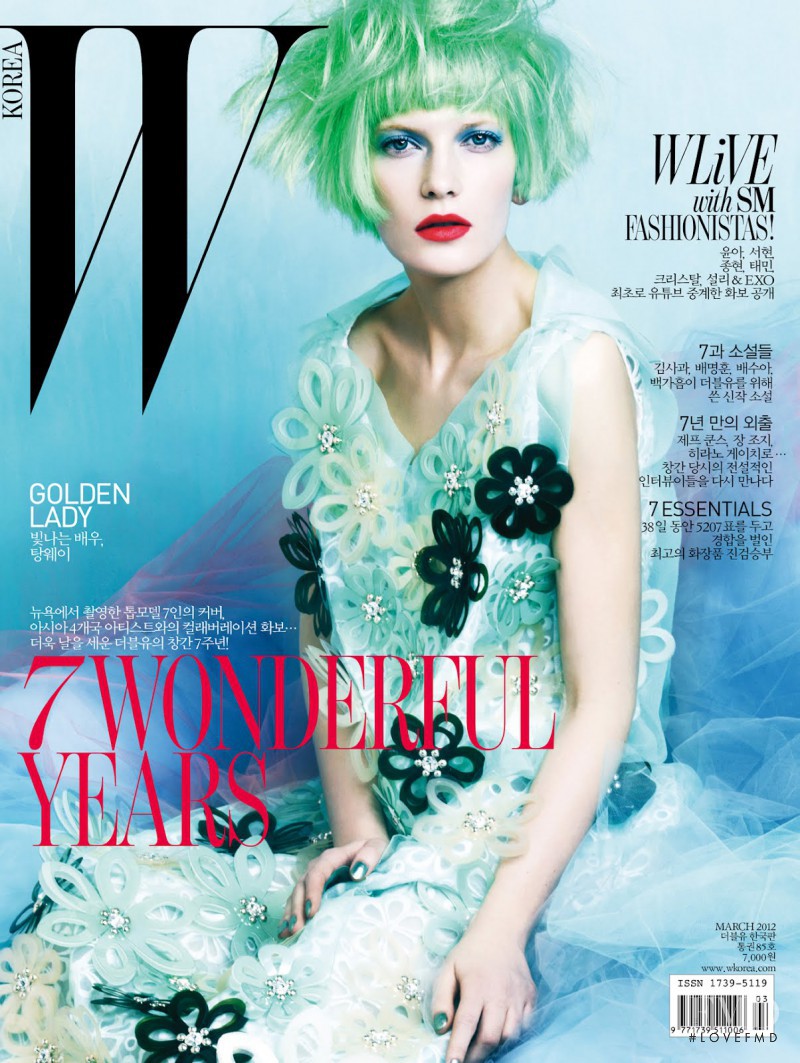 Valerija Kelava featured on the W Korea cover from March 2012