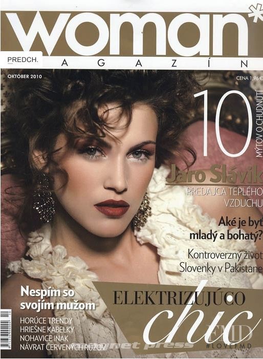  featured on the Woman Magazin cover from October 2010