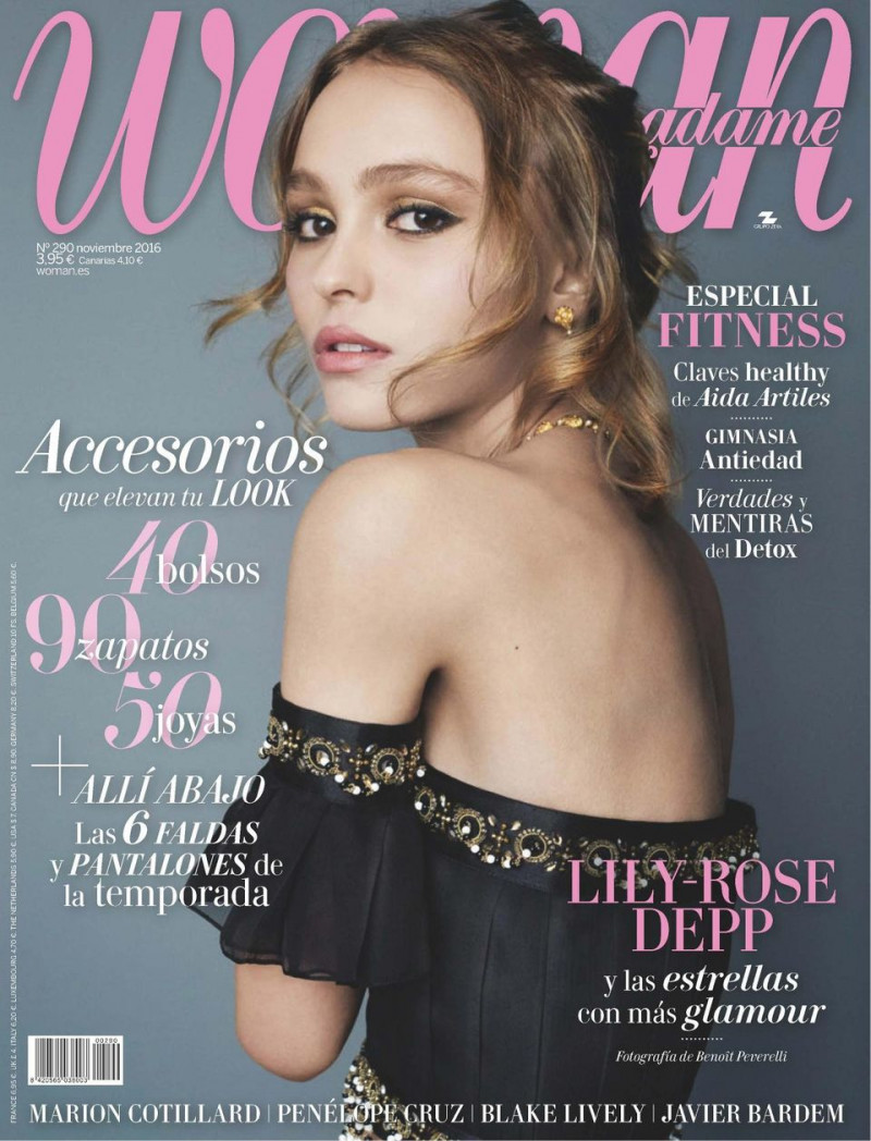 Lily-Rose Depp featured on the Woman Madame Figaro Spain cover from November 2016