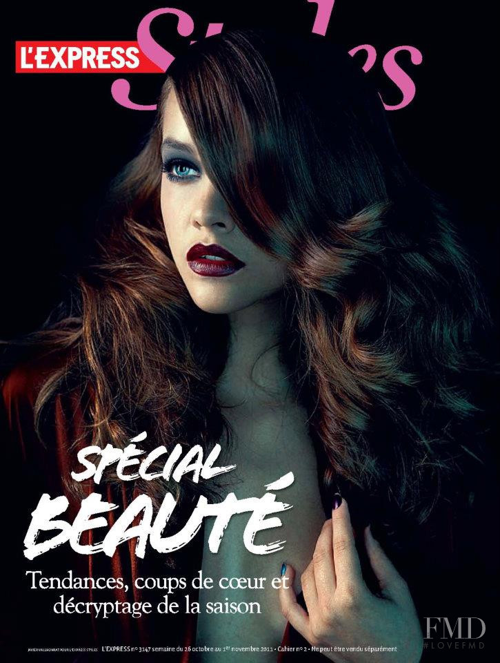 Barbara Palvin featured on the L\'Express Styles cover from October 2011